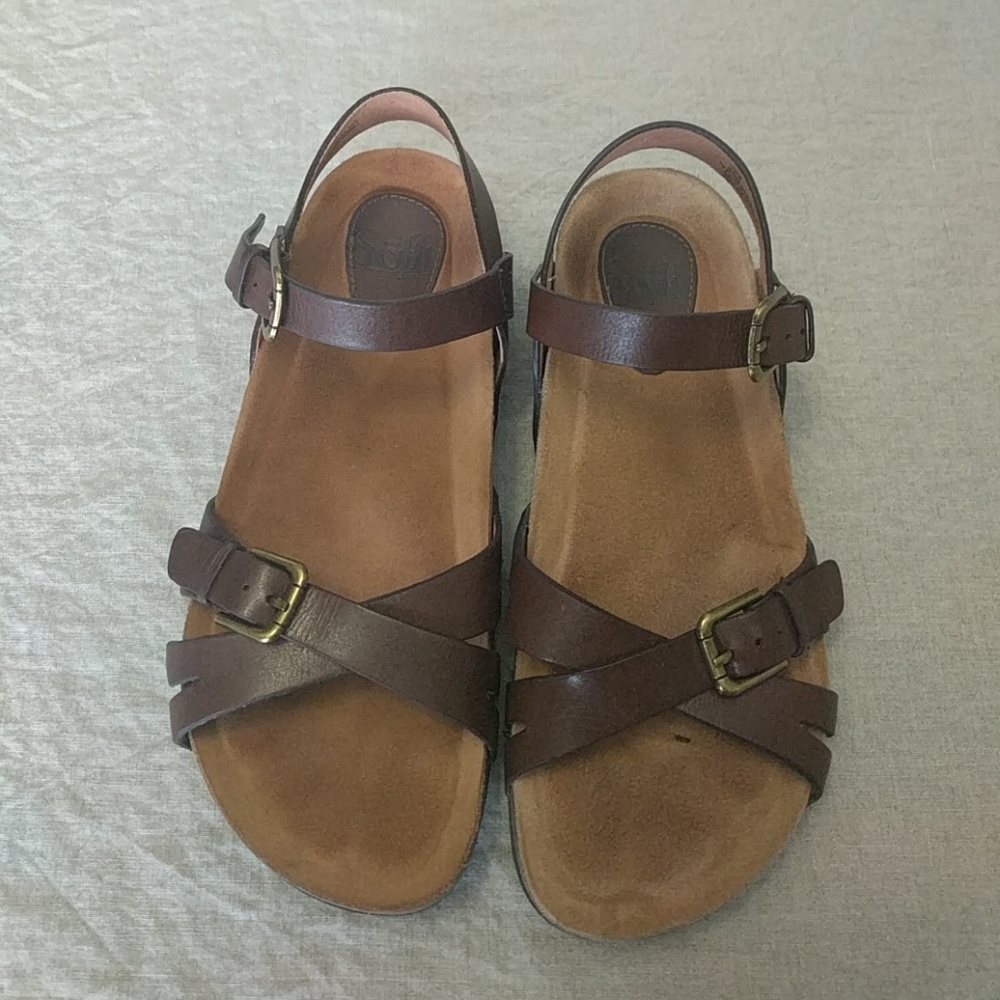 Sofft Ankle-Strap Buckle Sandals